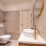Akacfahome Center Budapest
