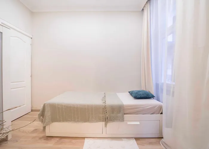 Apartament Akacfahome Center *